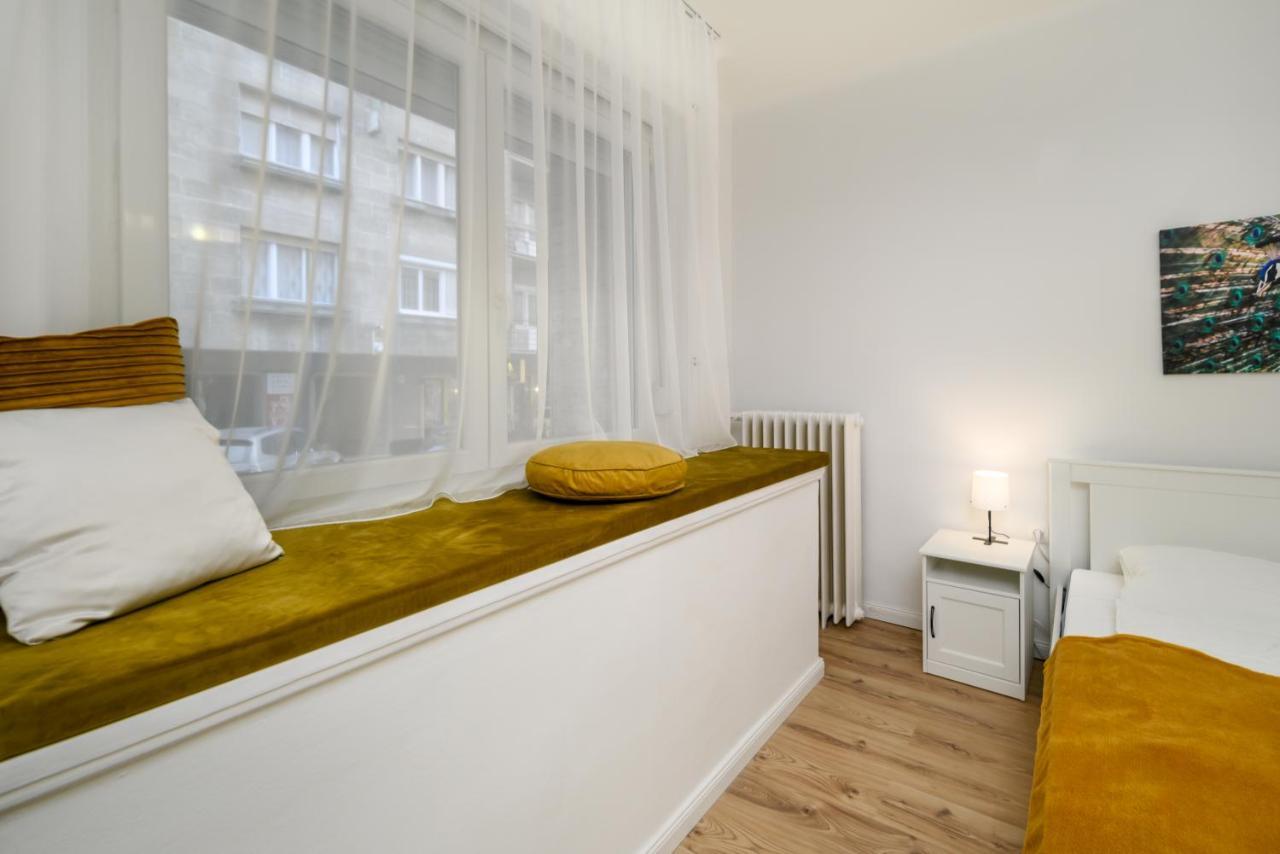 Stylish Spot By The River Danube Budapeste Exterior foto