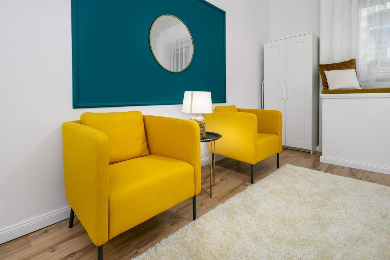 Stylish Spot By The River Danube Budapeste Exterior foto